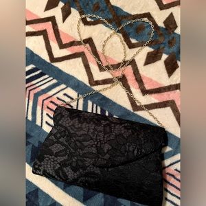 Lace Clutch w/ Detachable Chain Strap